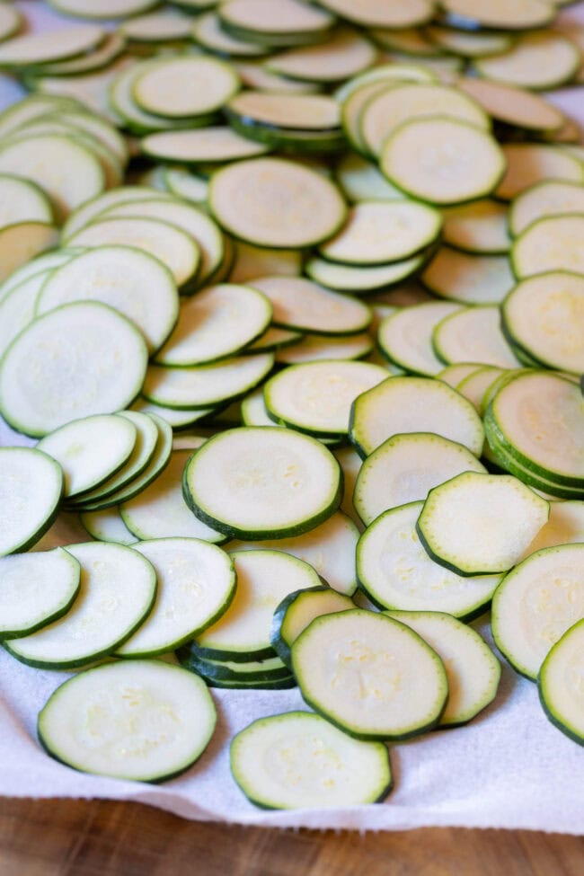 Fresh zucchini sliced into thin pieces. 